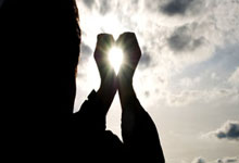 篮球明星库里成为勇士历史得分王